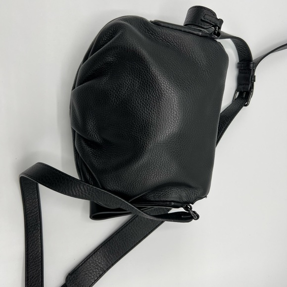 Rare Marc by Marc Jacob’s black leather bag - Picture 3 of 5